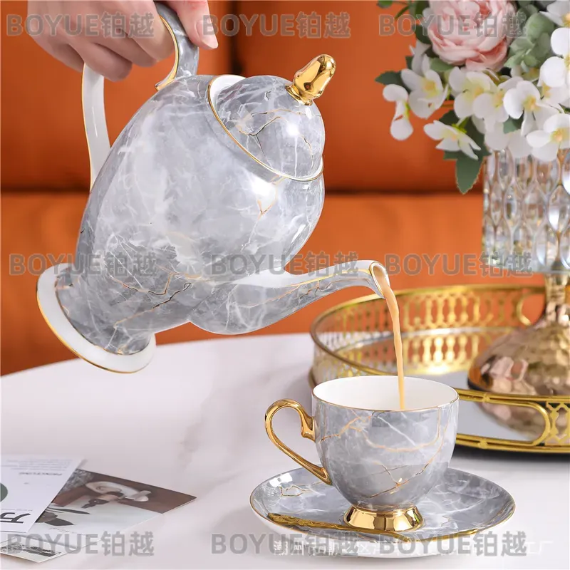 Set di Tazze e Piattini in Por - Coffee Tea Box recensione e prezzo