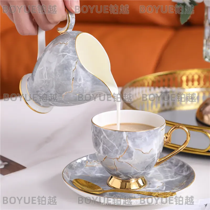 Set di Tazze e Piattini in Por - Coffee Tea Box recensione e prezzo